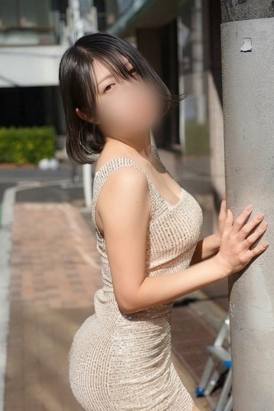 薩川 あやこ